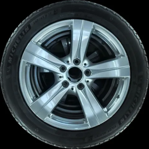 Background image for 245/45 R17 98H WINTERREIFEN C-KLASSE W206 17 ZOLL ALUMINIUM KOMPLETTSATZ 4-5MM