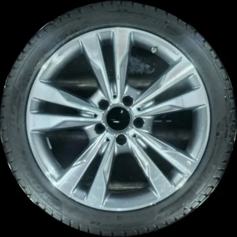 Background image for 225/45 R18 95H WINTERREIFEN C-KLASSE W205 18 ZOLL ALUMINIUM KOMPLETTSATZ 4-5M