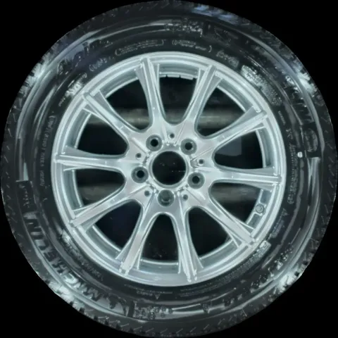 Background image for 205/60 R16 WINTERREIFEN C-KLASSE W205  16 ZOLL ALUFELGEN KOMPLETTSATZ 5-6MM
