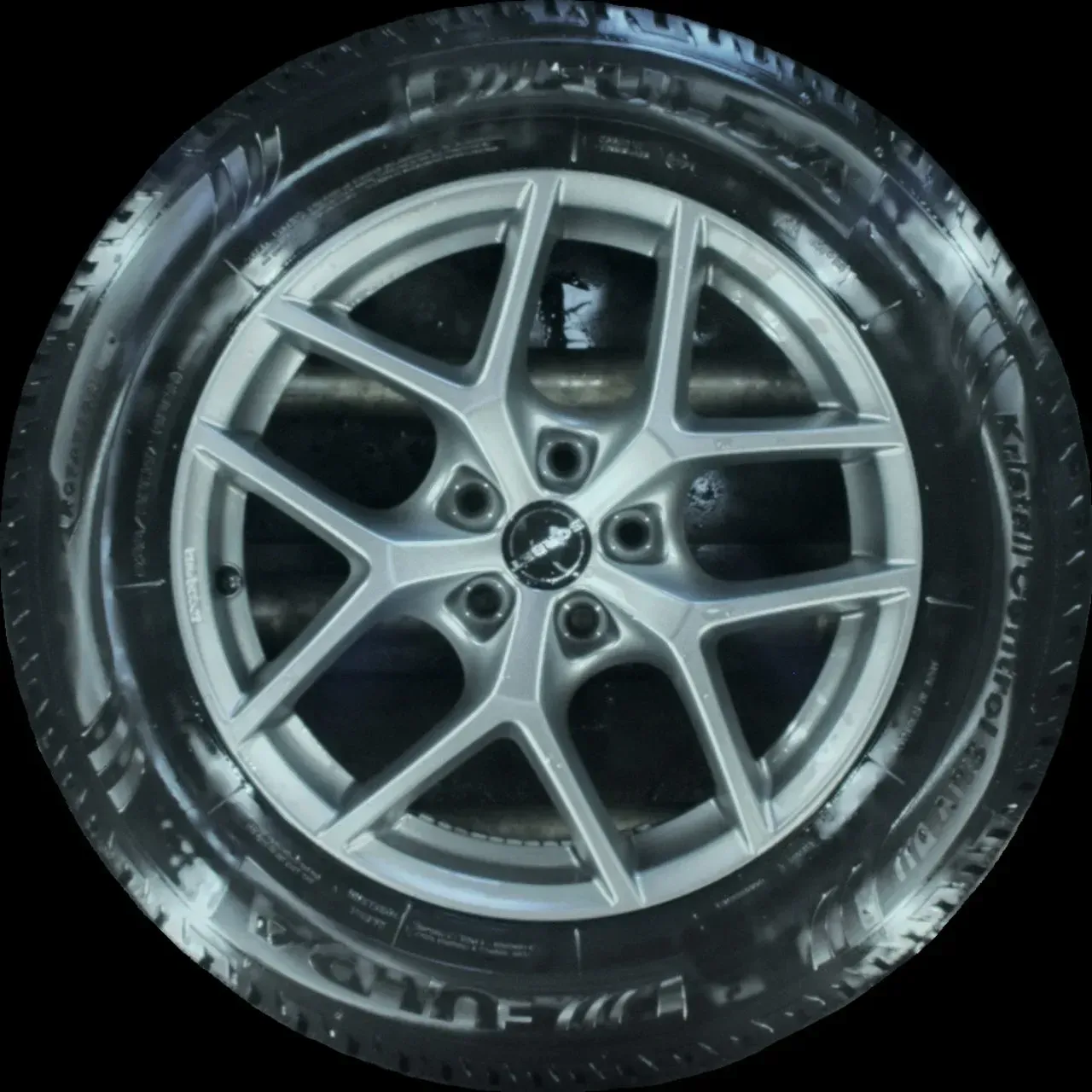 235/60 R17 102H WINTERREIFEN VOLVO XC40 17 ZOLL ALU KOMPLETTSATZ 6MM - Bild 1