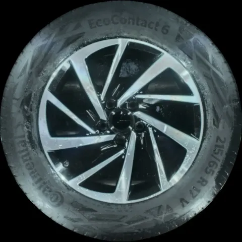 Background image for 215/65 R17 SOMMERREIFEN VW TIGUAN 5N (II) 17 ZOLL ALU Kompletträder 5NA601025P