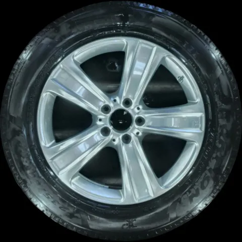 Background image for 235/60 R18 103H WINTERREIFEN GLC W253 18 ZOLL ALUMINIUM KOMPLETTSATZ 4-5MM
