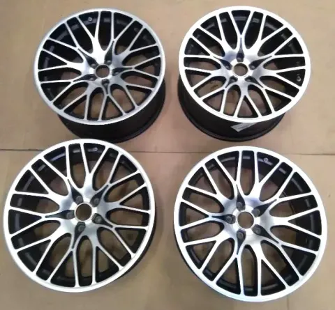 Background image for 4x Alufelge 9,5Jx20 ET20 5/120 20 Zoll für BMW X3 X5 / 5er F10 F11