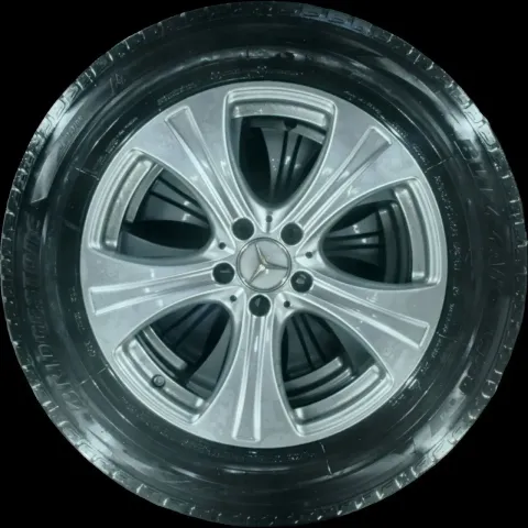 Background image for 235/60 R18 WINTERREIFEN GLC W253 18 ZOLL ALUFELGEN KOMPLETTSATZ 4-5MM