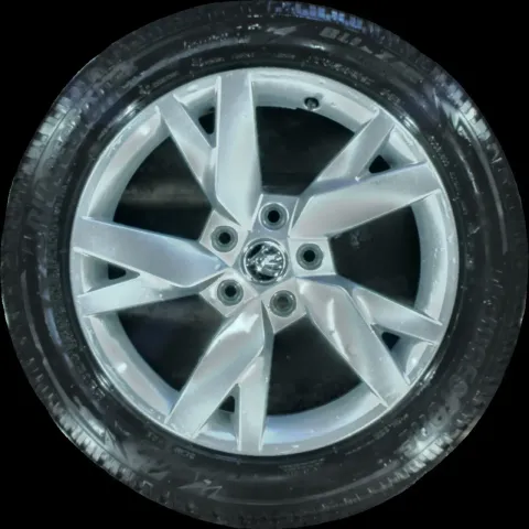 Background image for 205/55 R17 WINTERREIFEN SKODA OCTAVIA NX 17 ZOLL ALU KOMPLETTSATZ 5E3601025