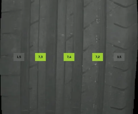 Background image for 2x Sommerreifen 245/45 R18 100y Fulda SportControl DOT 1425 7mm
