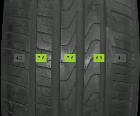 Background image for 2x Sommerreifen 235/55 R19 101V Pirelli Scorpion  DOT2022/0322 6-7mm