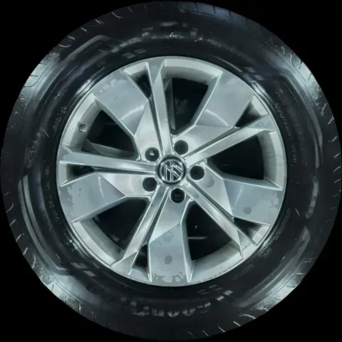 Background image for 225/65 R18 106W SOMMERREIFEN VW TOUAREG III CR 18 ZOLL ALUMINIUM Kompletträder