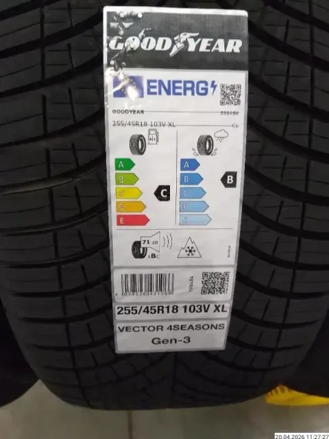 Background image for 4x Allwetterreifen 255/45 R18 103v Goodyear Vector 4 Season DOT 0126 7-8mm