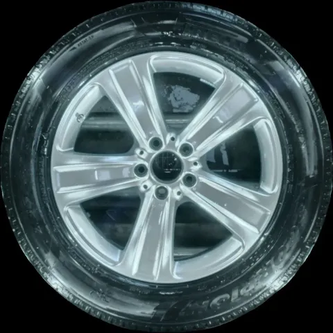 Background image for 235/60 R18 WINTERREIFEN GLC W253 18 ZOLL ALUFELGEN 4MM KOMPLETTSATZ