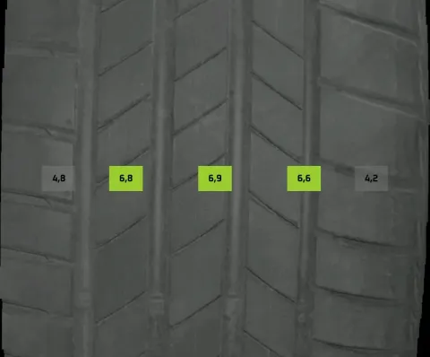 Background image for 2x Sommerreifen 235/50 R18 101H Bridgestone Turanzat005 DOT 2524 6mm