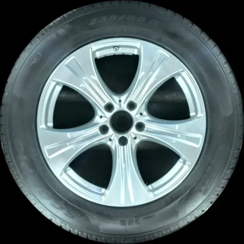 Background image for 235/60 R18 103H WINTERREIFEN GLC W253 18 ZOLL ALUMINIUM KOMPLETTSATZ A2534010800