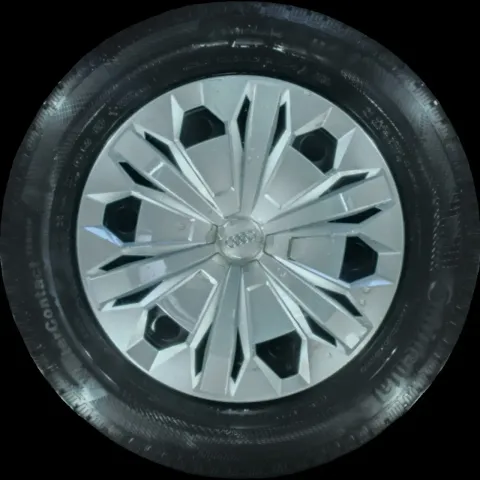 Background image for 215/65 R17 99H WINTERREIFEN AUDI Q3 F3 17 ZOLL STAHL KOMPLETTSATZ 6-7MM