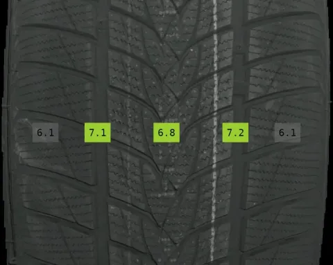 Background image for 2x Winterreifen 225/45 R19 96V Imperial Snow Dragon 7mm DOT 2724