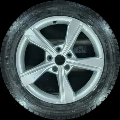 Background image for 225/50 R17 GANZJAHRREIFEN AUDI A4 8W B9 17 ZOLL ALUFELGE - EINZELRAD 5MM