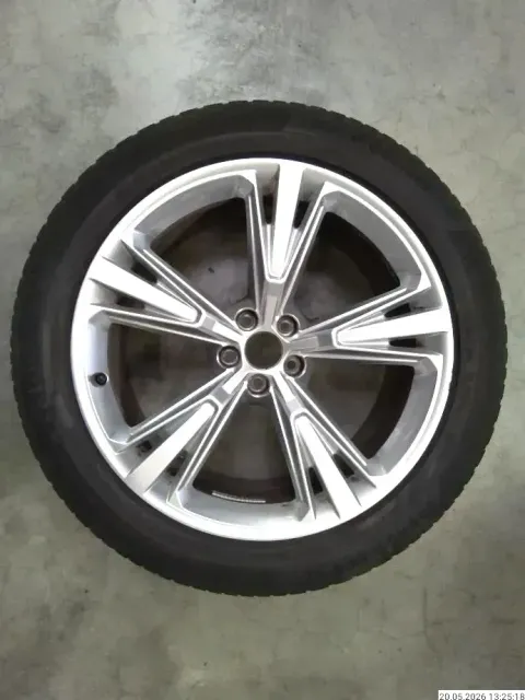 Background image for 285/45 R21 113V WINTERREIFEN AUDI Q8 4M 21 ZOLL ALUMINIUM KOMPLETTSATZ 5MM