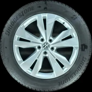 235/55 R19 101T WINTERREIFEN VW ID.5 19 ZOLL ALU KOMPLETTSATZ 6-7MM - Bild 1