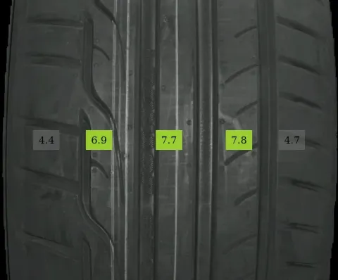 Background image for 1x Sommerreifen 245/45 R19 102Y Dunlop SP Sport Maxx RT MO DOT1221 7mm