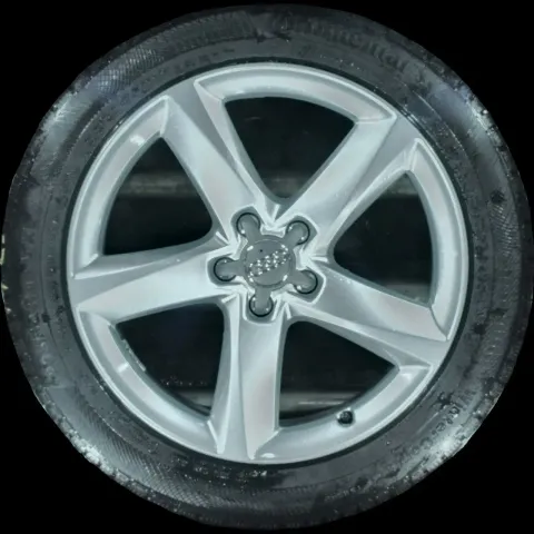 Background image for 235/50 R19 WINTERREIFEN AUDI A8 4H 19 ZOLL ALUFELGEN KOMPLETTSATZ 4-6MM