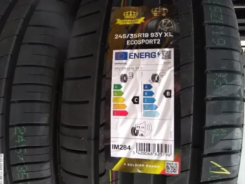 Background image for 2x Sommerreifen 245/35 R19 93y Imperial Ecosport 2 DOT3725 5mm