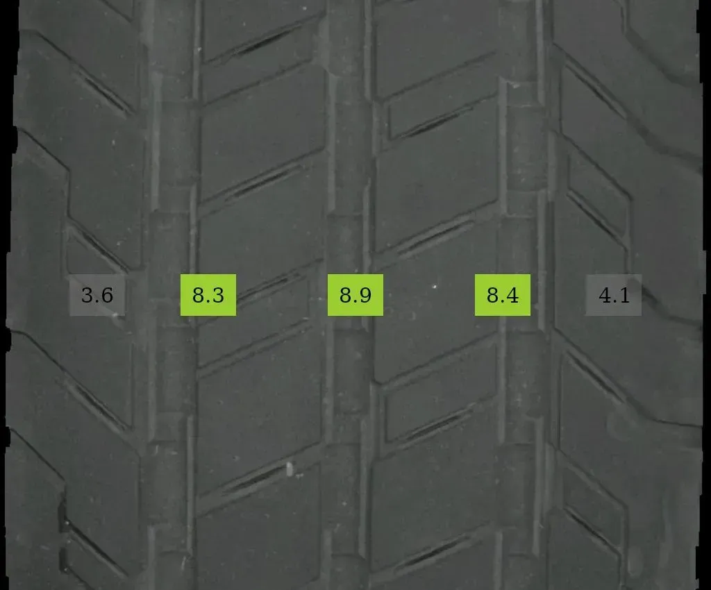 4x Sommerreifen 215/75 R16 116R Continental DOT5022 6-8mm - Bild 1