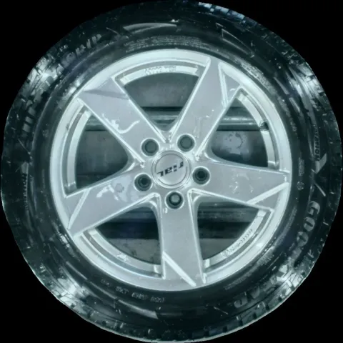 Background image for 205/60 R16 WINTERREIFEN SKODA OCTAVIA 5E3 16 ZOLL ALUFELGEN KOMPLETTSATZ 4-5MM