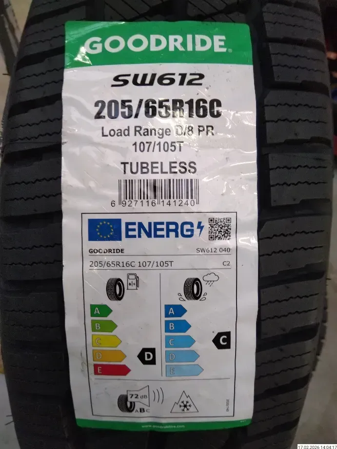 4x 205/65 R16 107T Winterreifen Goodride Sw612 8mm DOT 2225 - Bild 1