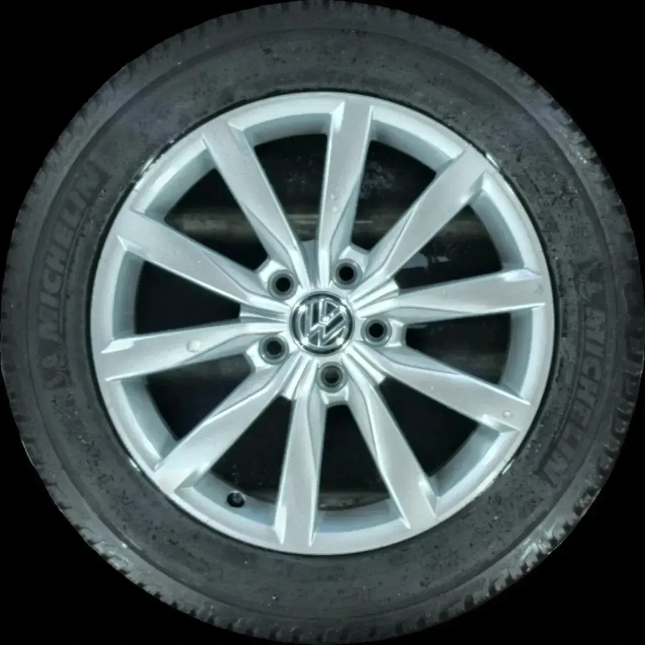 215/55 R17 94V WINTERREIFEN VW T-ROC 17 ZOLL ALUMINIUM KOMPLETTSATZ 5G0601025K - Bild 1