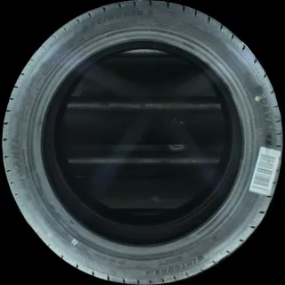2x 245/40 R18 97V Winterreifen Davanti Wintoura+ 8mm DOT 2225 - Bild 5