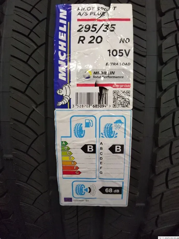2x 295/35 R20 105V Sommerreifen Michelin Pilot Sport  DOT 0418 - Bild 1