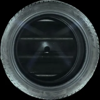 2x 255/40 R19 100V Winterreifen Goodyear ULT. PERFORMANCE 5-7mm DOT 3522 - Bild 3