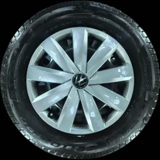 215/60 R16 95H WINTERREIFEN VW PASSAT 3C 16 ZOLL STAHL KOMPLETTSATZ 6-7MM 6-7MM - Bild 1