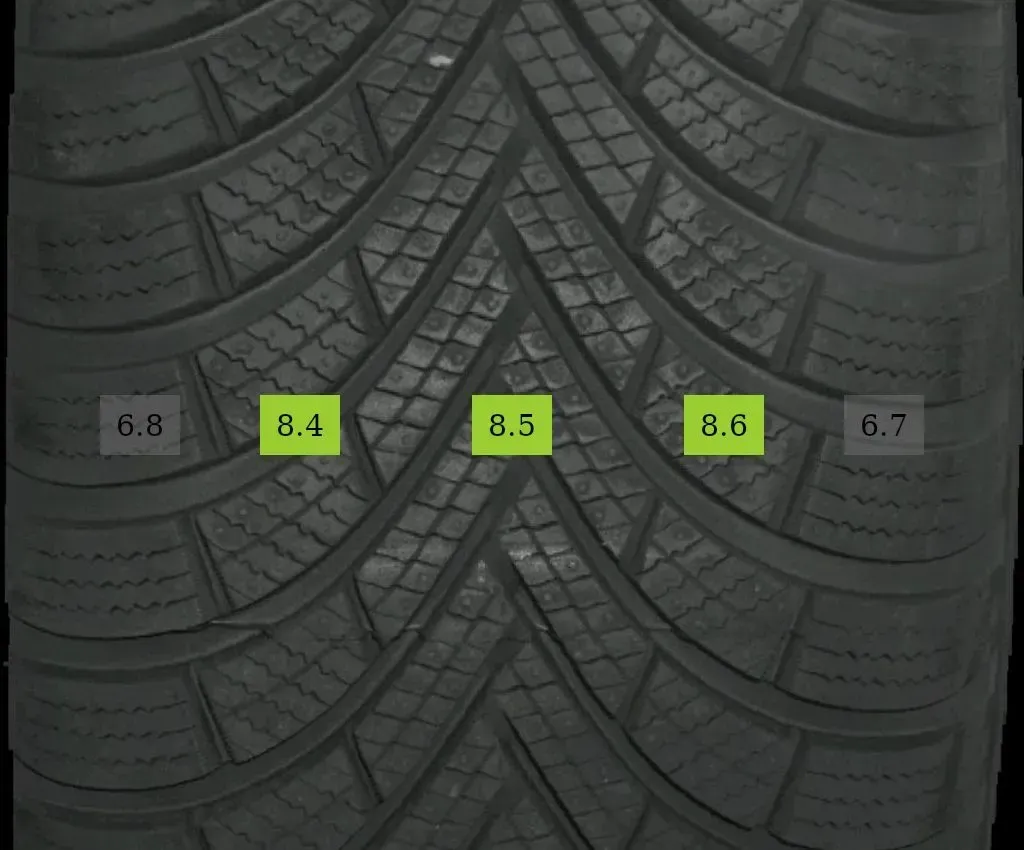 2x 225/60 R17 103H Winterreifen Maxxis Premitra Snow 8mm DOT 2625 - Bild 1