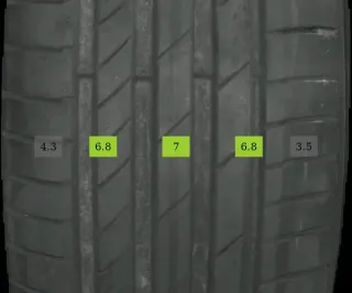 2x 235/30 R20 88Y Sommerreifen Kumho Ecsta 5mm DOT 0324 - Bild 1