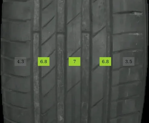 Background image for 2x 235/30 R20 88Y Sommerreifen Kumho Ecsta 5mm DOT 0324