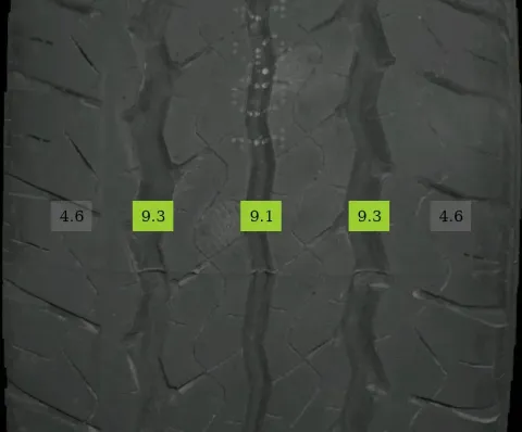 Background image for 2x 215/65 R16 109T Sommerreifen Maxxis Van smart MCV3+ 9mm DOT 0424