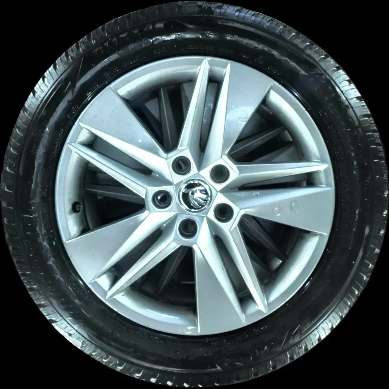 215/55 R17 98V WINTERREIFEN SKODA SUPERB 3V 17 ZOLL ALU KOMPLETTSATZ 3V0601025BH - Bild 1