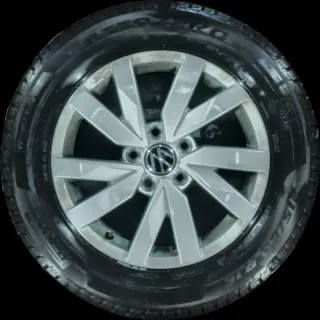 215/60 R16 95H WINTERREIFEN VW PASSAT 3C 16 ZOLL ALU KOMPLETTSATZ 3G0601025BJ - Bild 1
