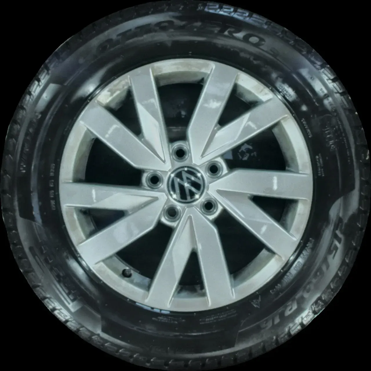 215/60 R16 95H WINTERREIFEN VW PASSAT 3C 16 ZOLL ALU KOMPLETTSATZ 3G0601025BJ - Bild 1