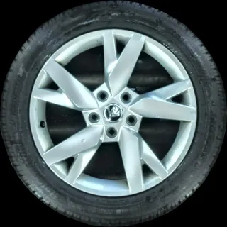205/55 R17 95V WINTERREIFEN SKODA OCTAVIA NX 17 ZOLL ALU KOMPLETTSATZ 4-7MM - Bild 1