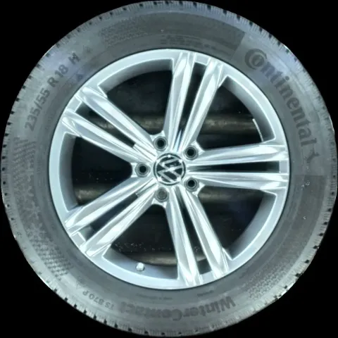 Background image for 235/55 R18 100H WINTERREIFEN VW TIGUAN 5N 18 ZOLL ALUMINIUM KOMPLETTSATZ 6-7MM