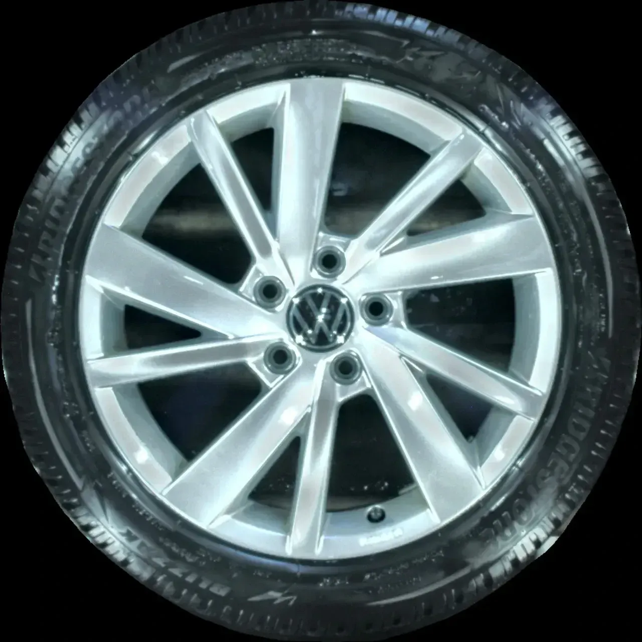 205/50 R17 93V WINTERREIFEN VW GOLF 8 VIII 17 ZOLL ALU KOMPLETTSATZ 4-6MM 4-6MM - Bild 1