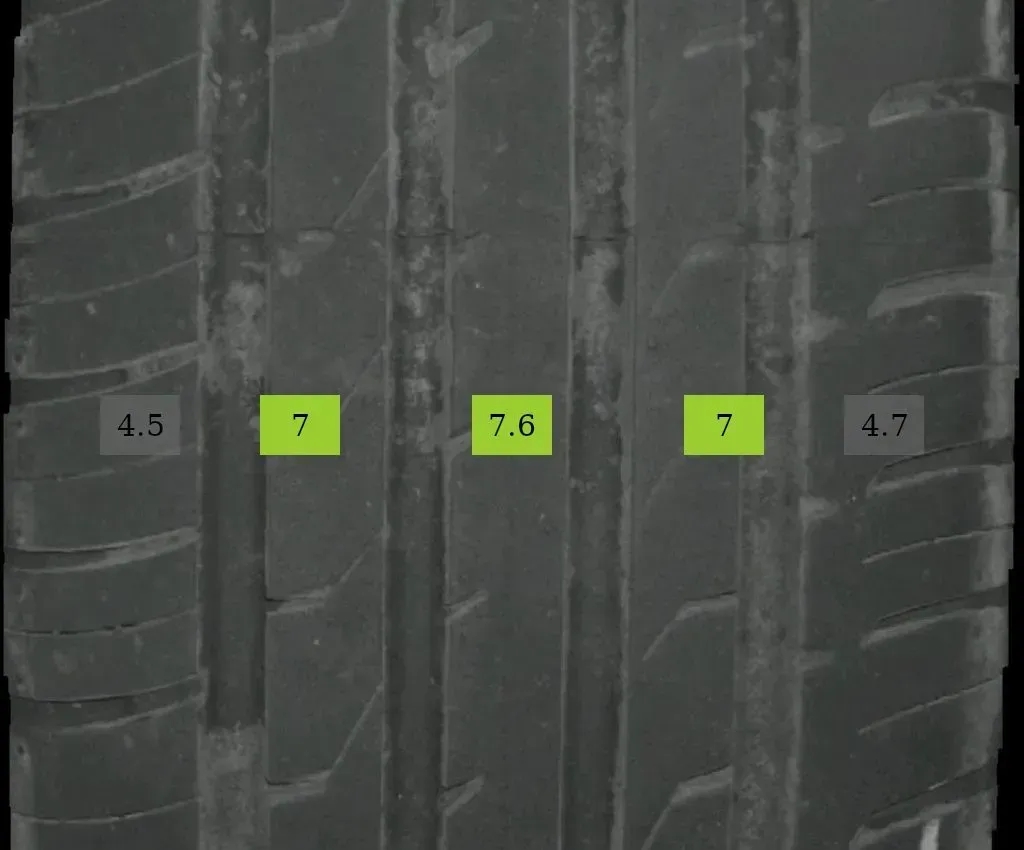 4x 215/65 R16 98V Sommerreifen Maxxis Premitra 5 6mm DOT 4924 - Bild 1